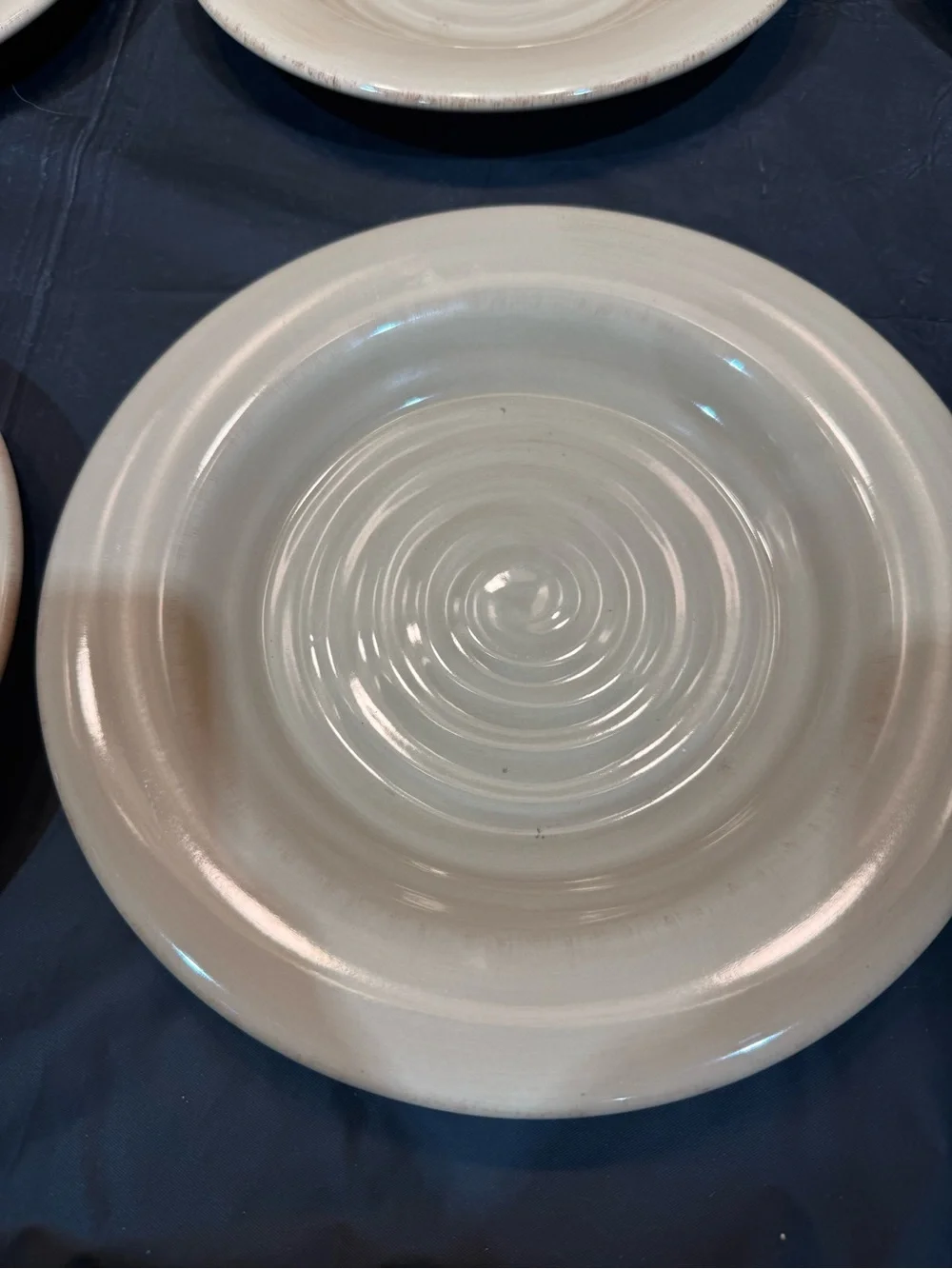 gibson usa elite handpainted dinnerware 9 Inch Wide Overall - qty 1